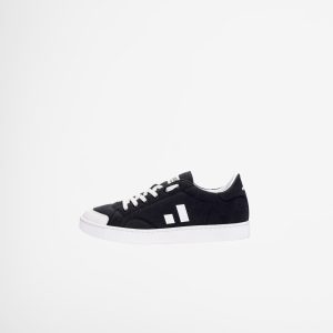 Simple Skater Sneakers